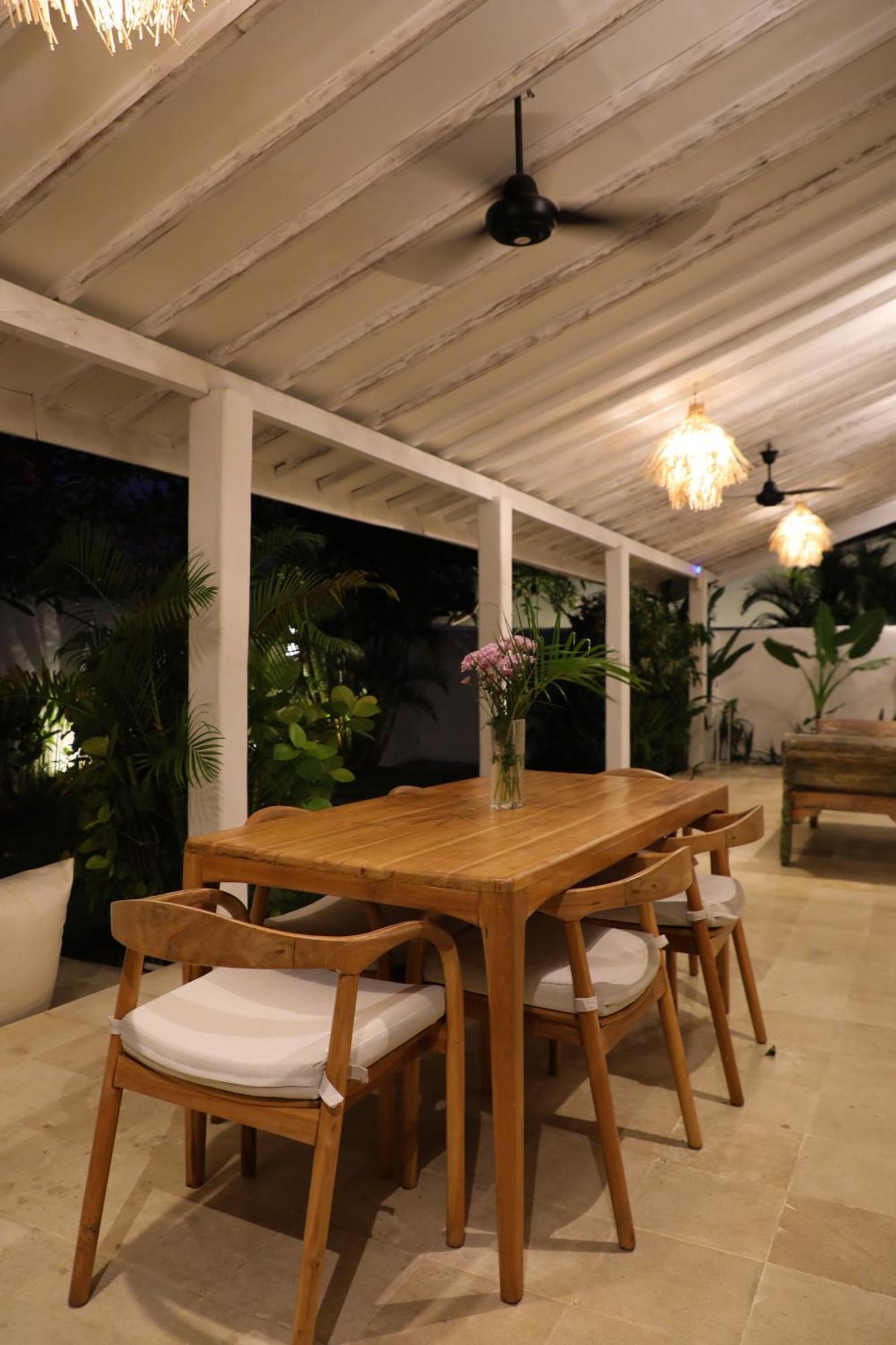 Villa Tom & Lucie Bingin Beach Uluwatu Eksteriør bilde